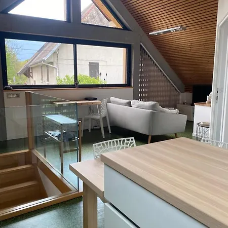 Appartement Appart Maison T2 42 m2 en duplex avec Entrée Indp.