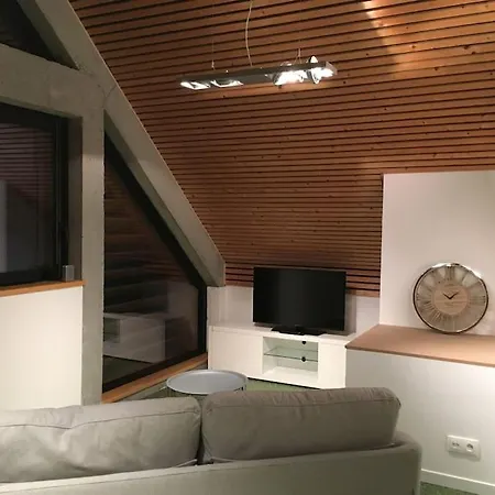 Appartement Appart Maison T2 42 m2 en duplex avec Entrée Indp. Sonnaz